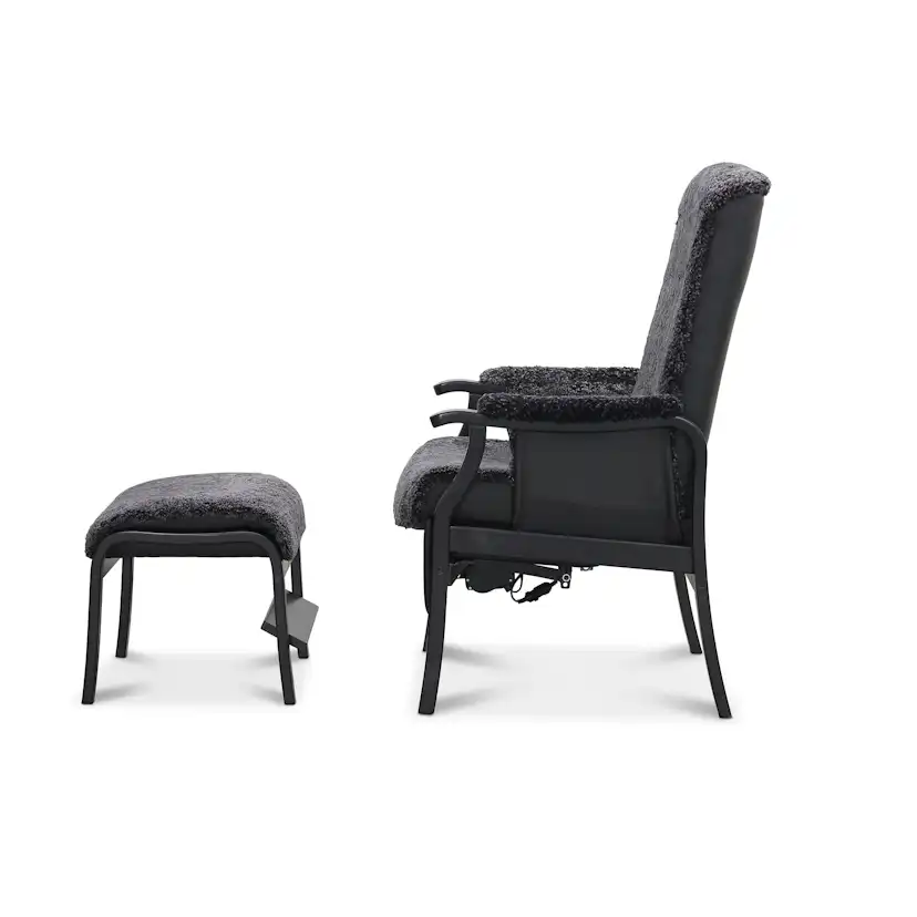 Fåtölj Hagagruppen Bergen Fårskinn El-lift med Fotpall