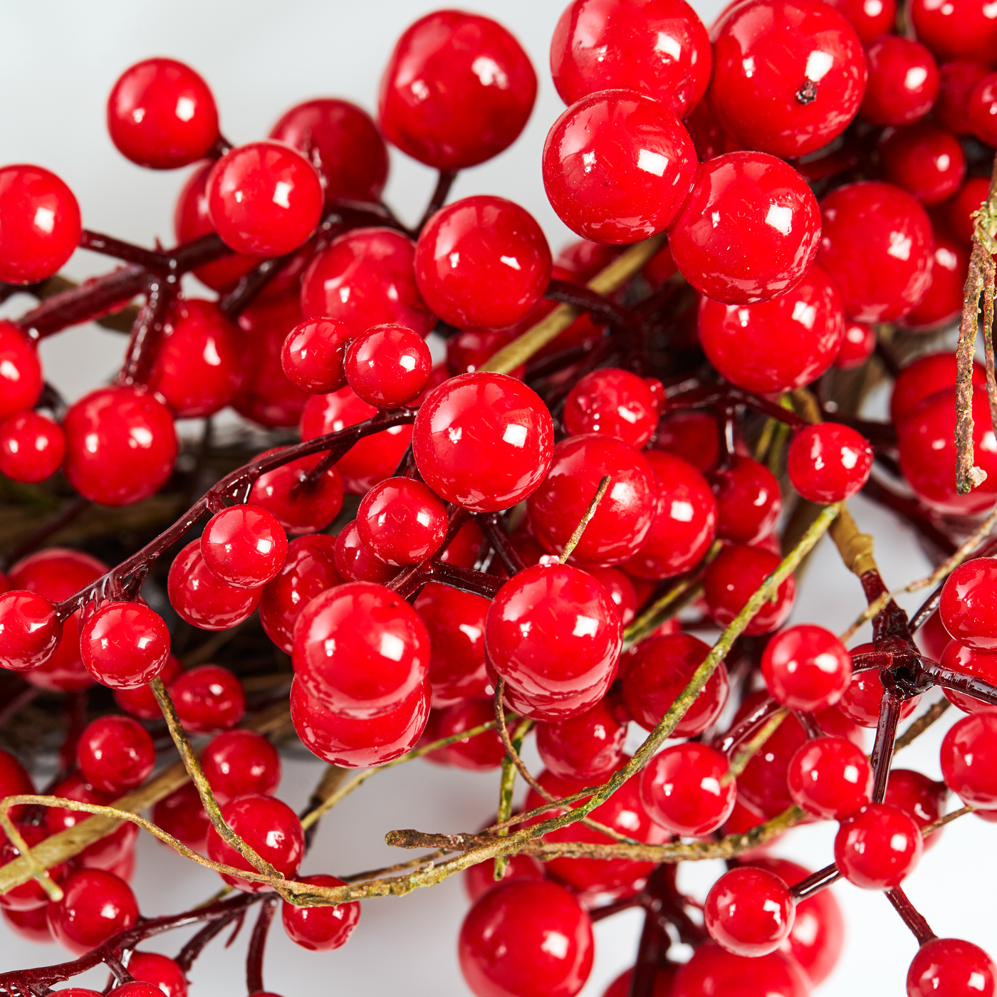 Krans Nordic Winter med Röda Bär