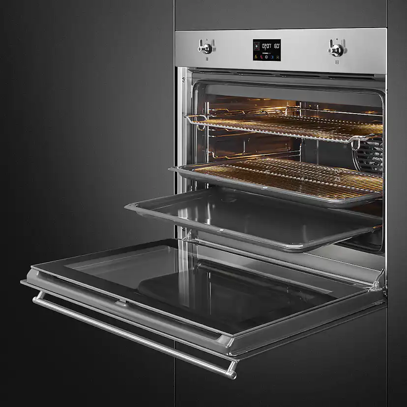 Ugn Smeg SF7302TX