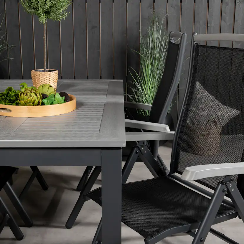 Albany Dining Table 160/240*100 - Svart Alu / Grey Aintwood+ Svart/Grå