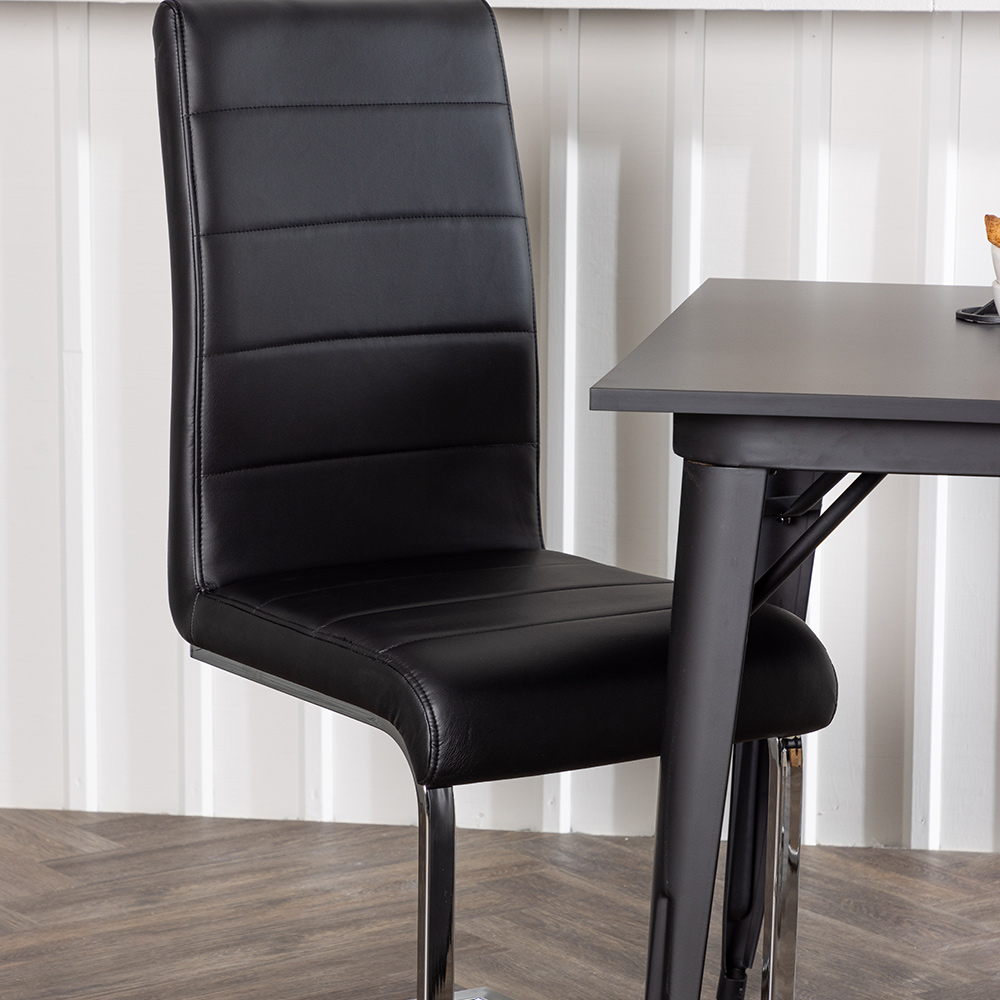 Matgrupp Venture Home Tempe med 2 st Tempo stolar