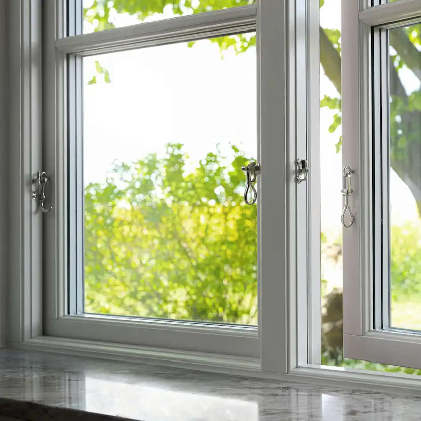 Sidohängt Fönster Elitfönster Elit Retro 3-Glas Aluminium 2-Luft