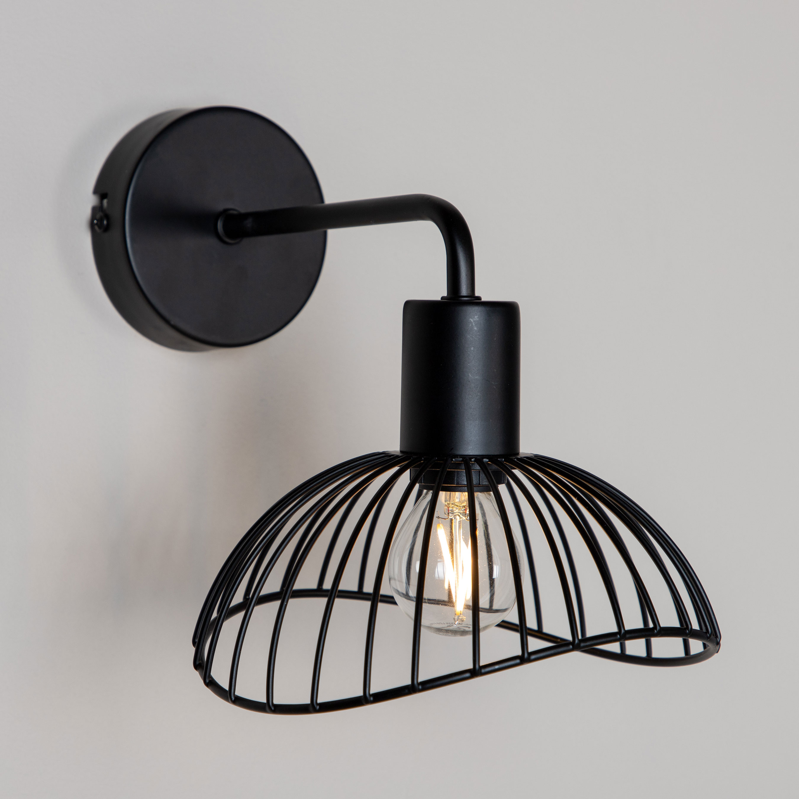 Vägglampa Venture Home Ellen 16x26x20 cm