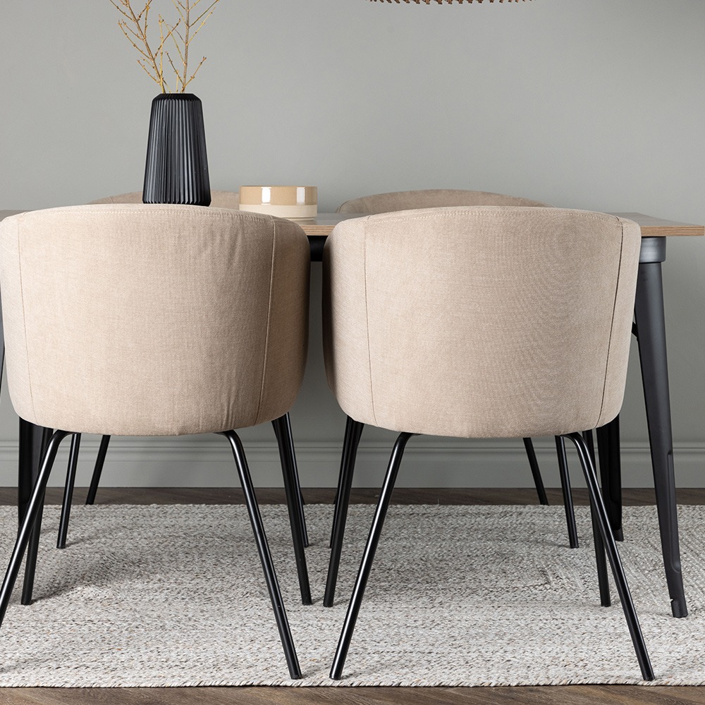 Matgrupp Venture Home Tempe 140 cm med 4 Berit Stolar