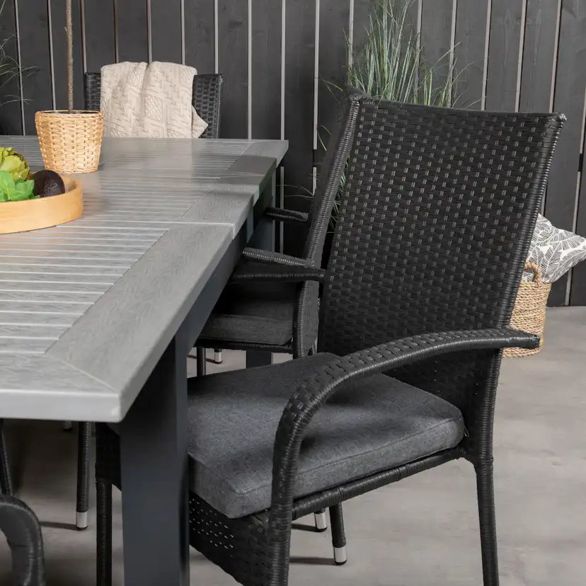Albany Dining Table 160/240*100 - Svart Alu / Grey Aintwood+ Svart/Grå