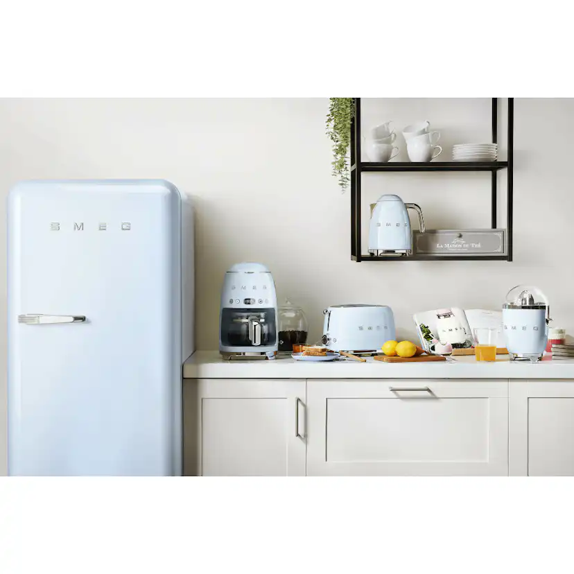 Frukostpaket Smeg Lilla Brödrost, Vattenkokare & Kaffebryggare