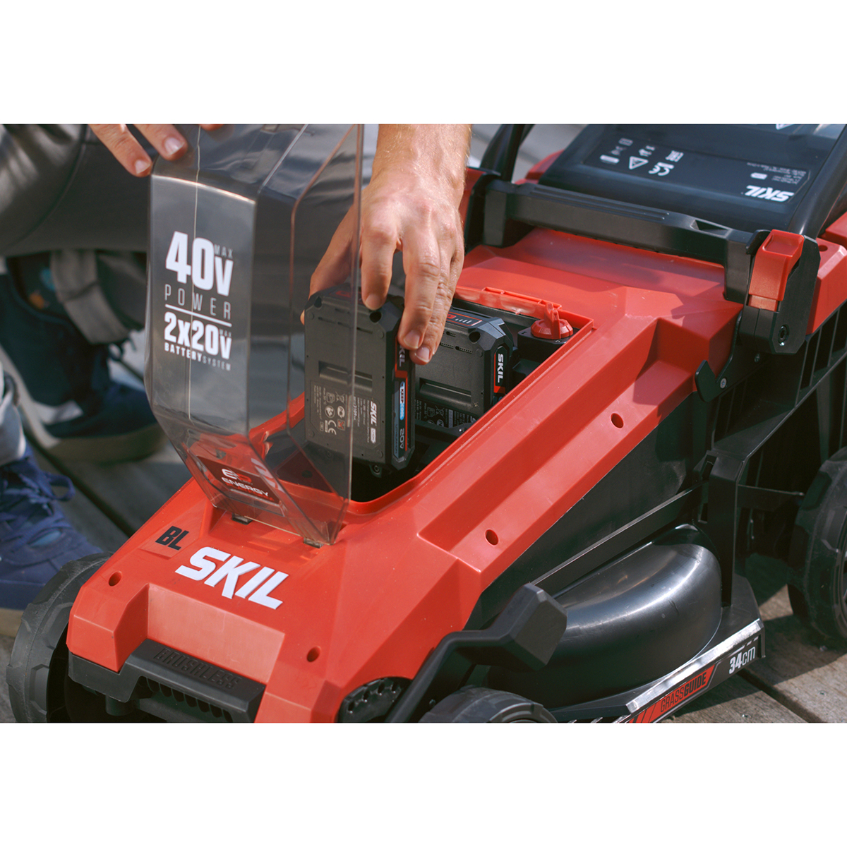 Gräsklippare SKIL 0130 CA Kolborstfri Batteridriven