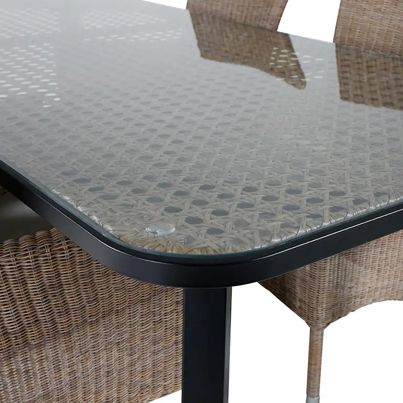 Matgrupp Venture Home Olle med 4 Tosca Matstolar