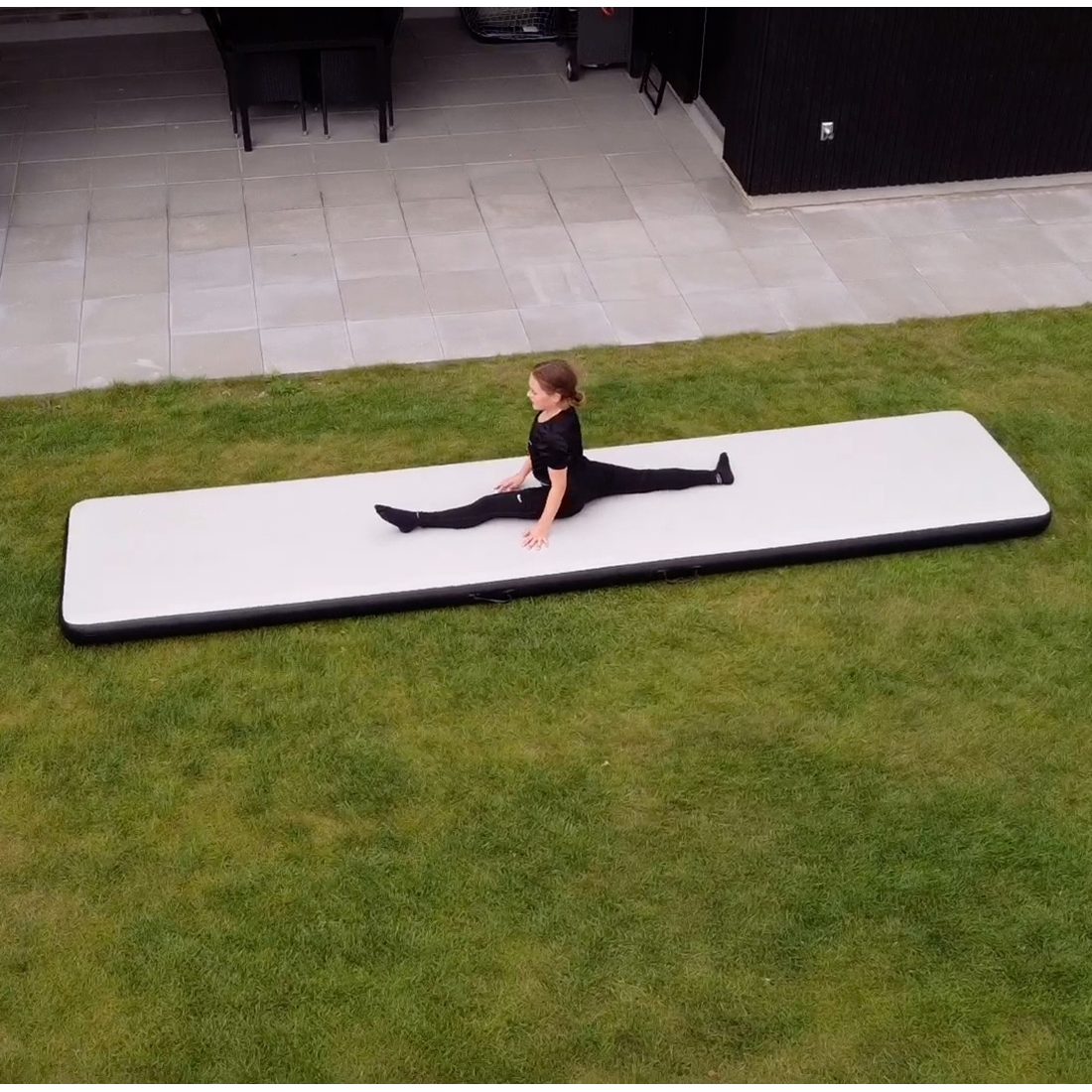 Träningsmatta Outfit AirTrack 400x100x15 cm