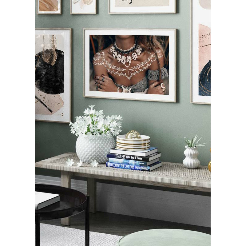 Poster Gallerix Necklace And Ornament