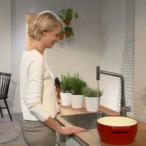 Köksblandare Hansgrohe Metris Select 320 med Utdragbar Pip Krom