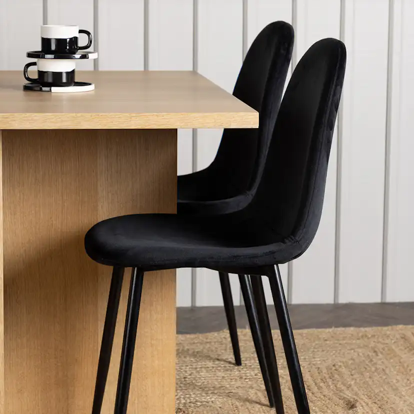 Matgrupp Venture Home Leo med 4 Polar Stolar