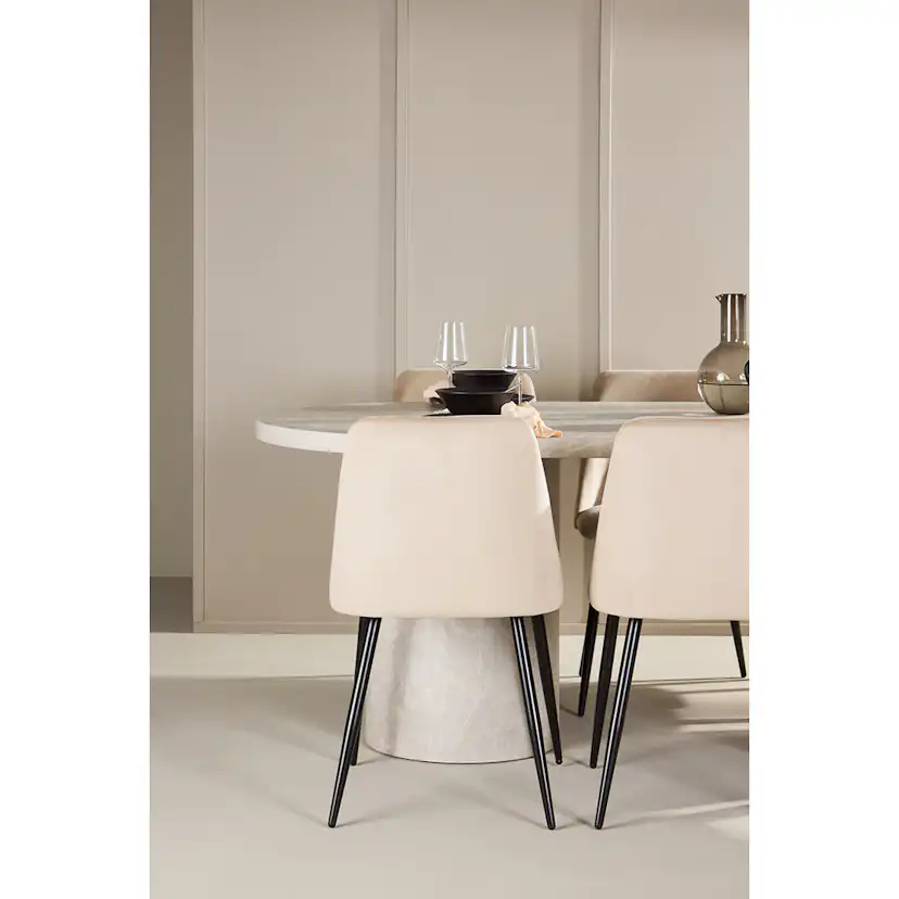 Matgrupp Venture Home Narvik med 6st Night Matstolar