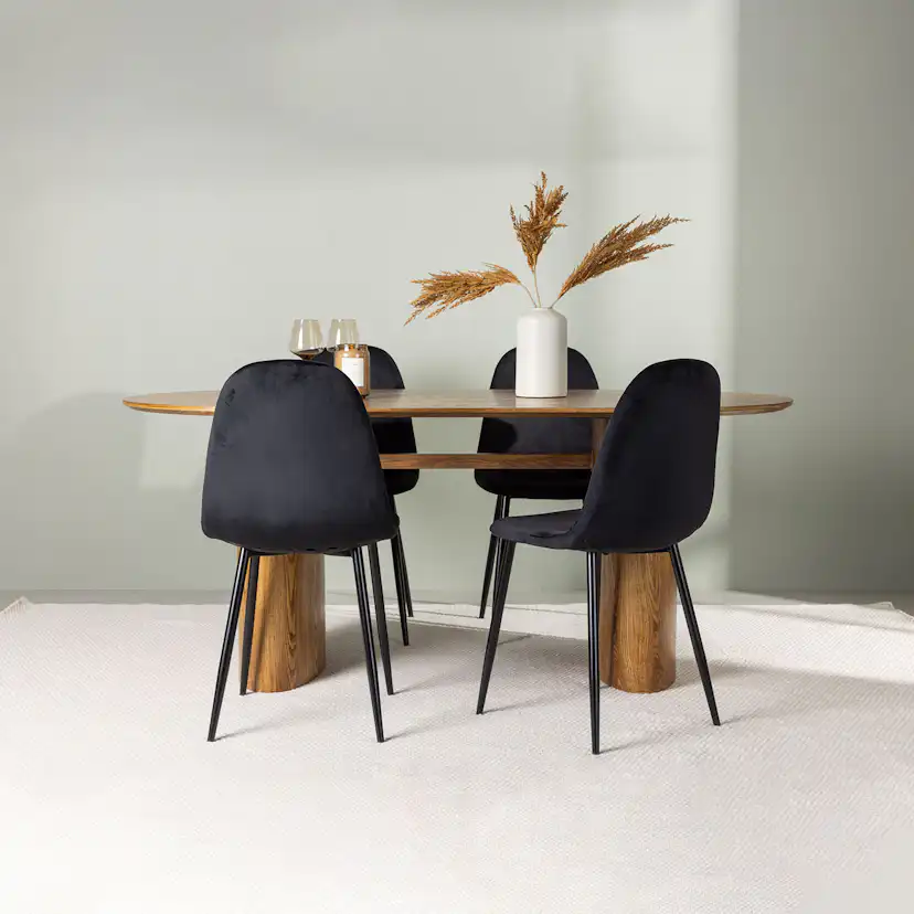 Matgrupp Venture Home Isolde med 4 Polar Stolar