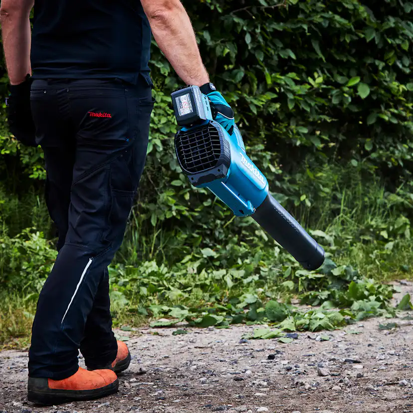Lövblås Makita LXT DUB184Z LXT 18V utan Batteri & Laddare