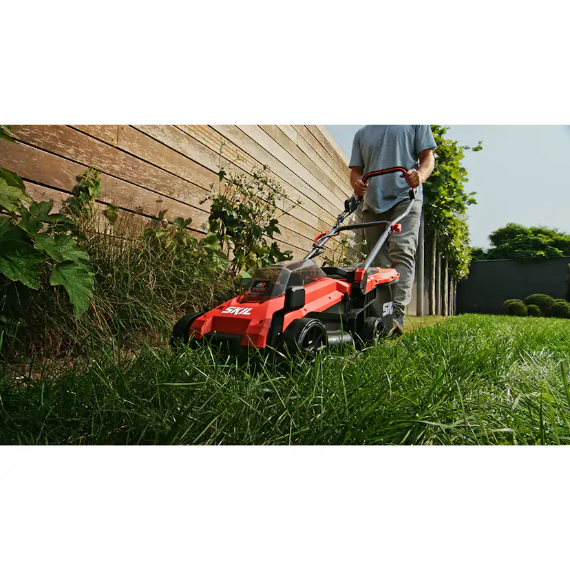 Gräsklippare SKIL 0130 BA Kolborstfri Batteridriven