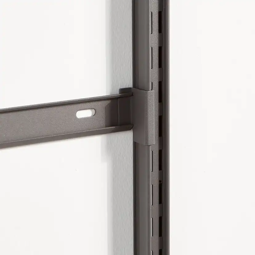 Beslag Elfa Garage+ för Förvaringslist