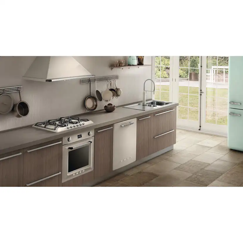 Gashäll Smeg Victoria SR975