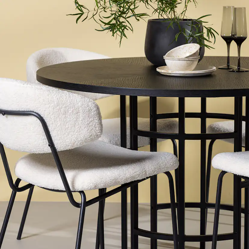 Matgrupp Venture Home Copenhagen Ø 115 cm med 4 Chico Stolar