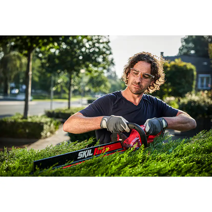 Häcksax SKIL 0440 CA Kolborstfri Batteridriven