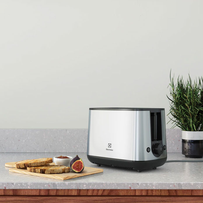 Brödrost Electrolux E3T1-3ST 2-Skivor Rostfri 800W 7 Rostningslägen & Uppvärmningsfunktion