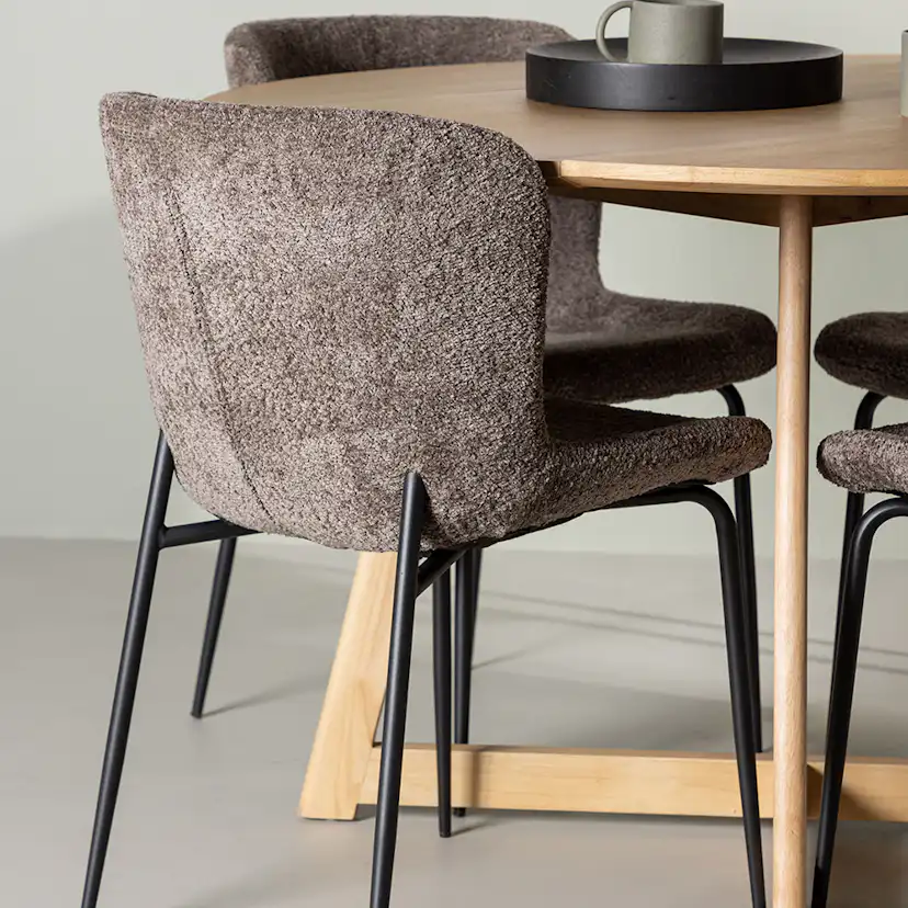 Matgrupp Venture Home Yakidon Ø120 cm med 4 st Modesto stolar