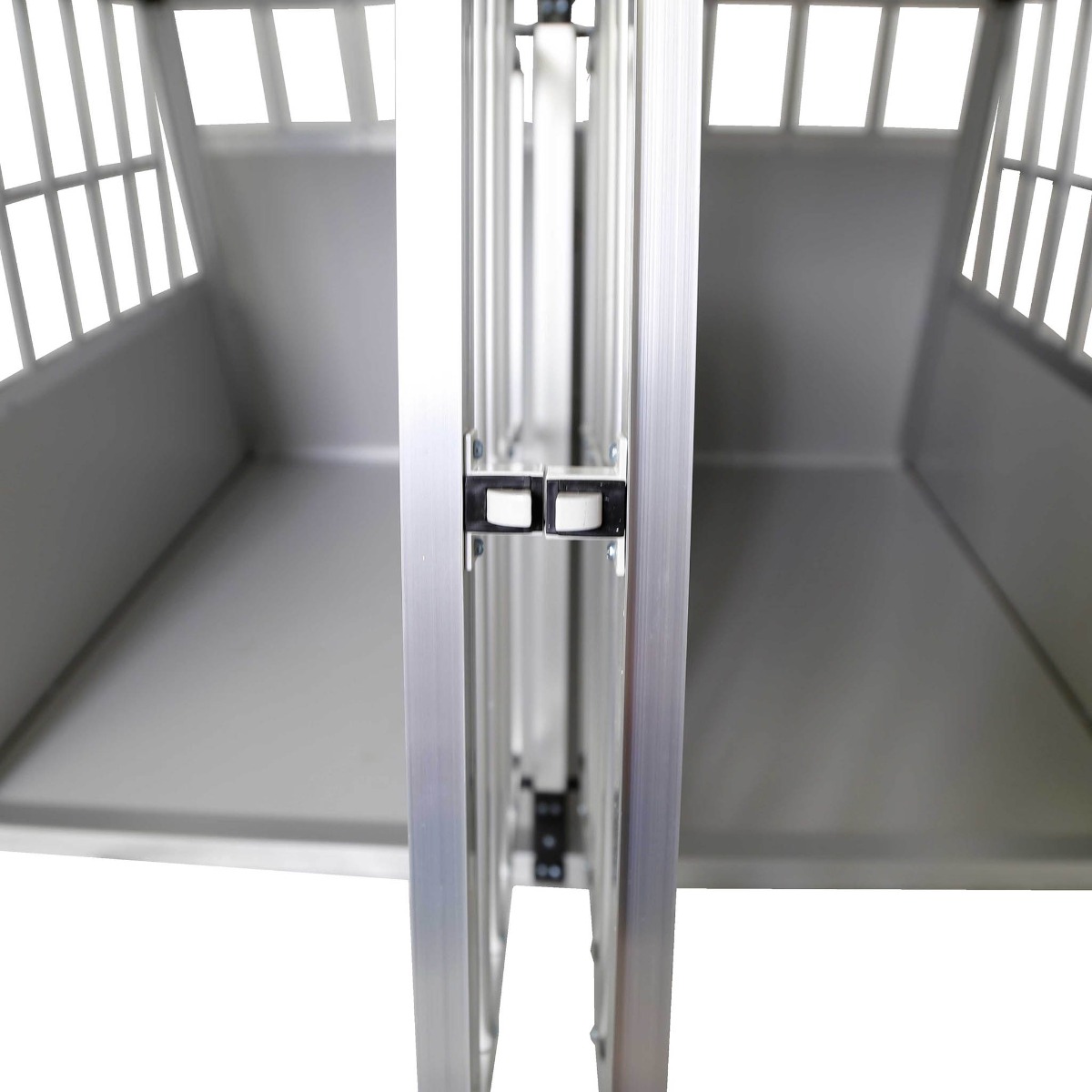 Hundbur Trekker XXL 104x90,5x69,5 cm