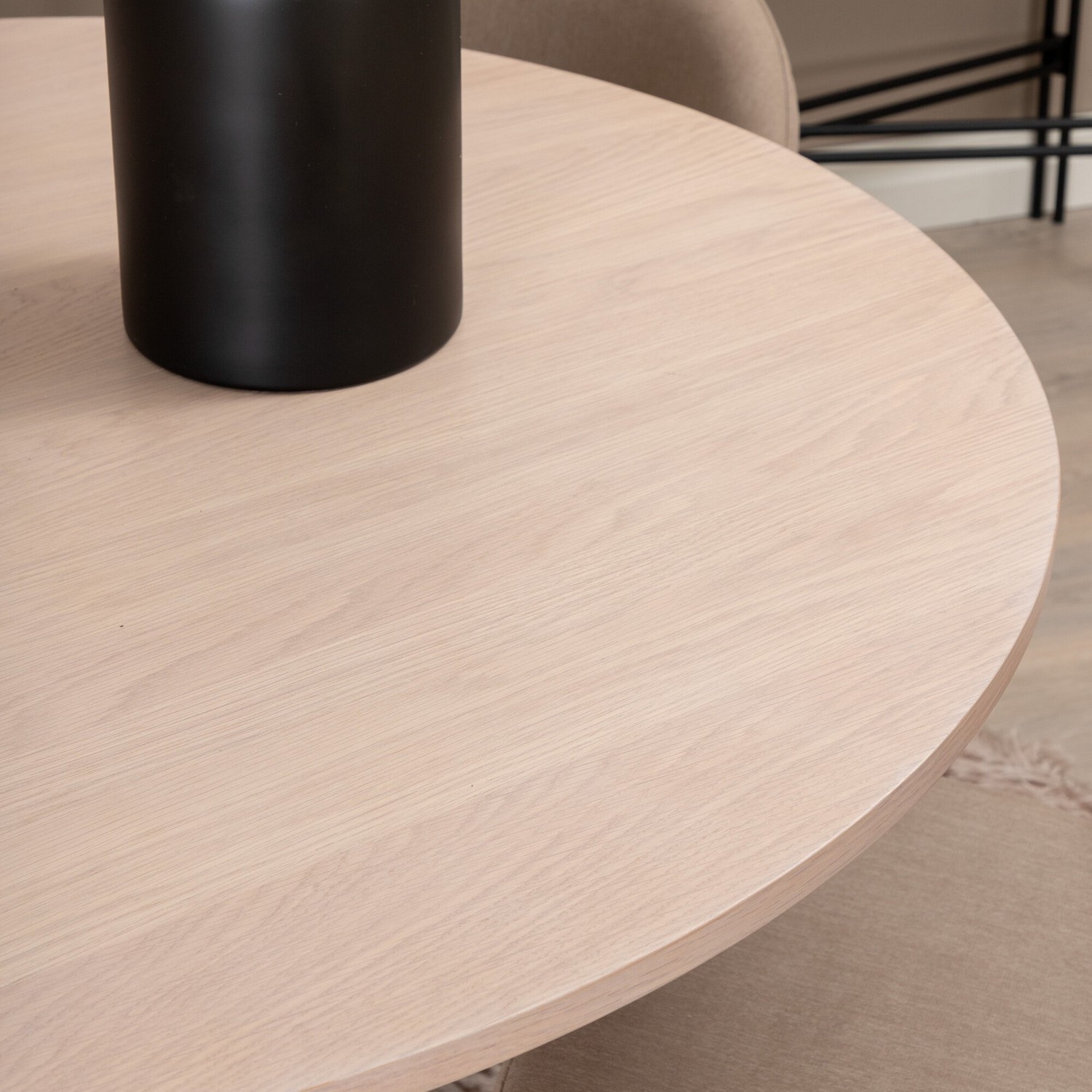 Matgrupp Venture Home Bianca Rund med 4 Valentina Stitcthes Stolar Polyester