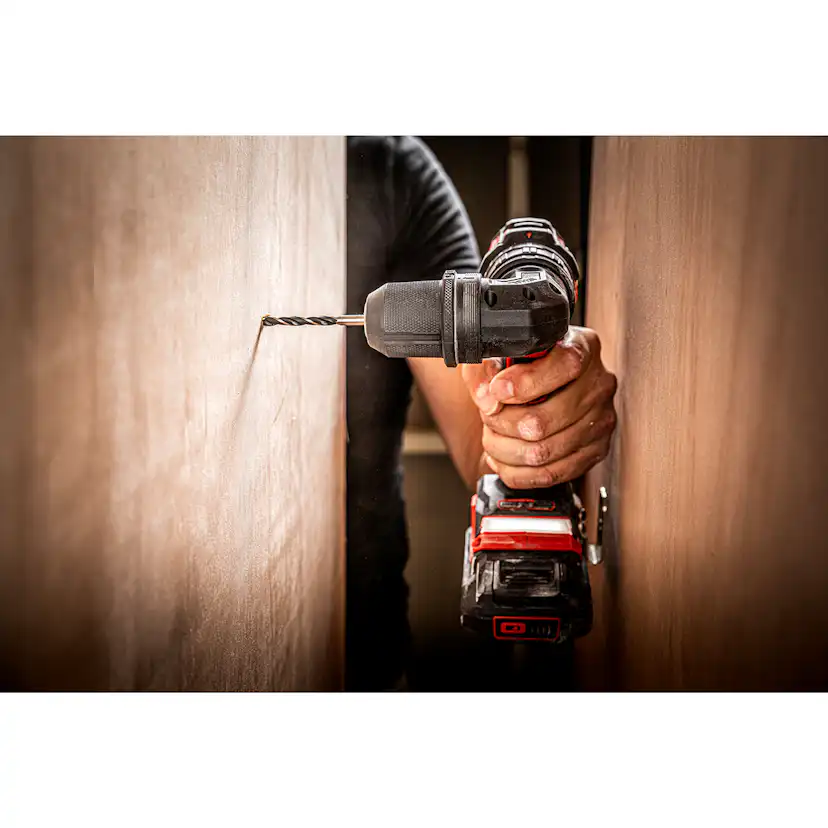 Borrmaskin SKIL 3066HC Compact Batteridriven Kolborstfri med Tillbehörssats