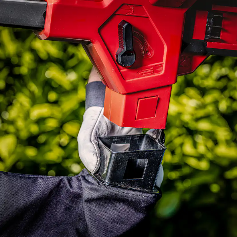 Lövblås/-Sug SKIL 0350 BA Kolborstfri Batteridriven