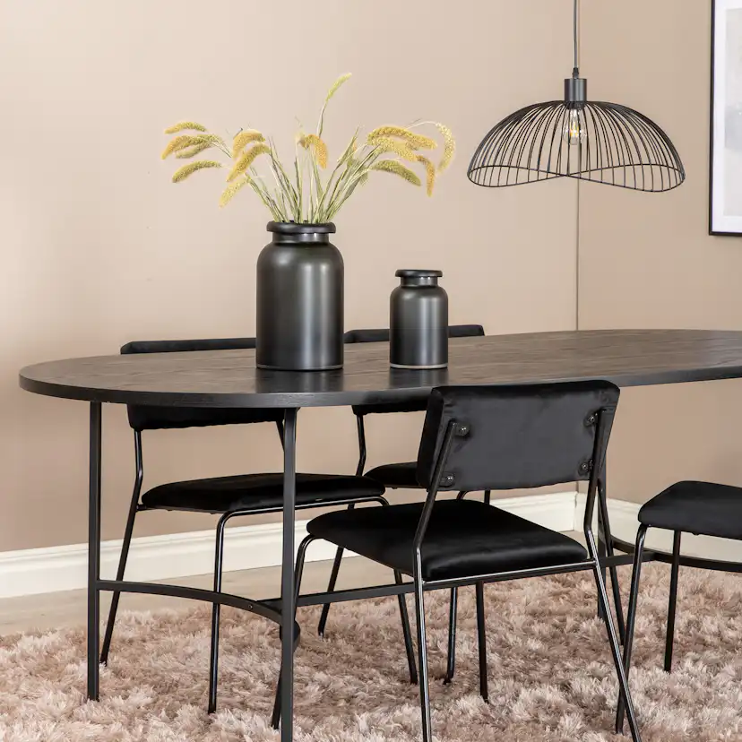 Matgrupp Venture Home San Francisco med 4 Kungshamn Stolar Sammet