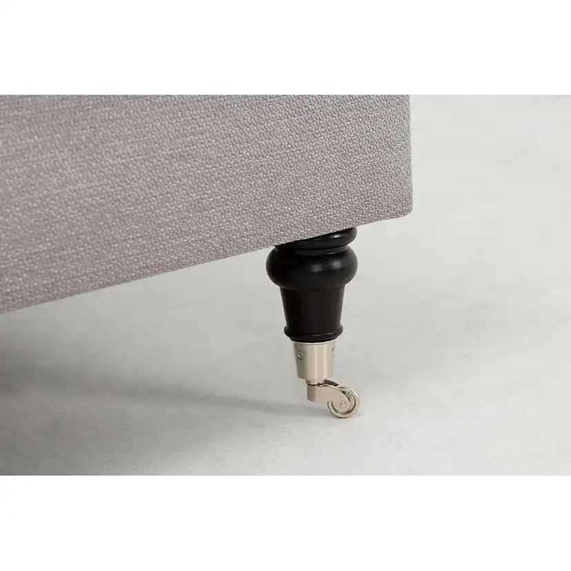 Fotpall Scandinavian Choice Howard Classic