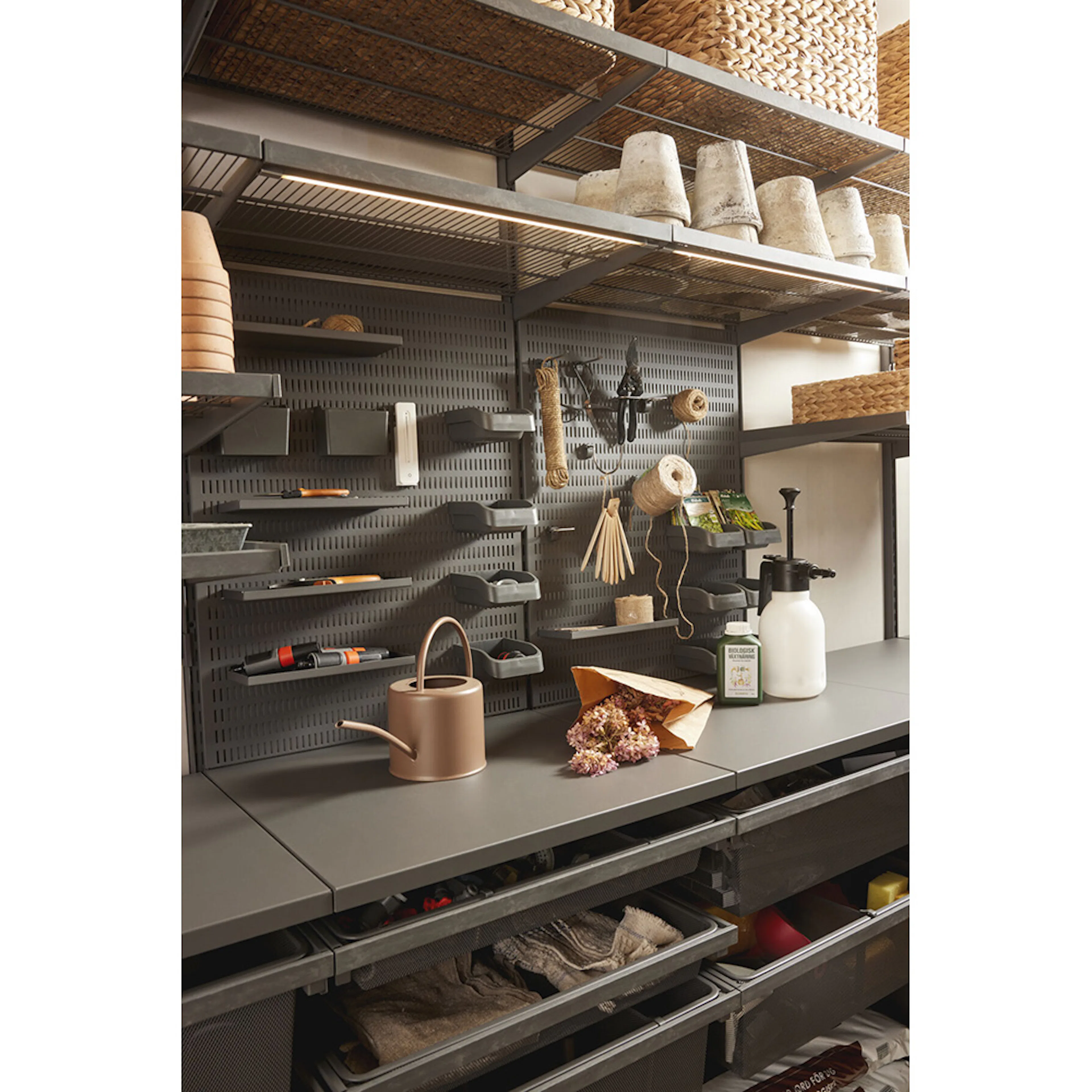 Täcklist Elfa Garage+ för Trådhylla B: 60