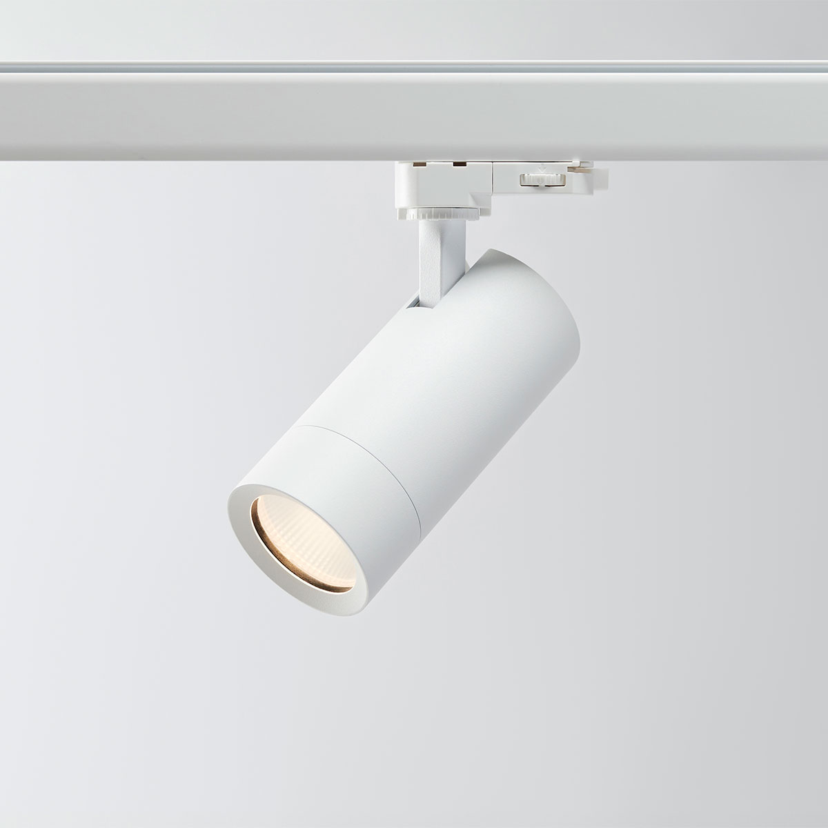 SPOTL 9,7W 770LM 27/3K 36° VIT OPTIC XS 3-FAS Vit