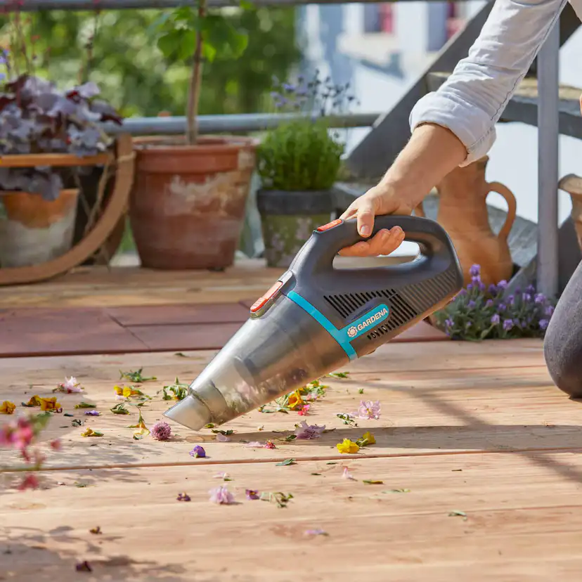 Utomhusdammsugare Gardena Handy EasyClean Li