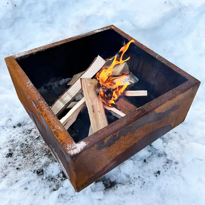 Eldstad Lyfco Cortenstål Kvadratisk