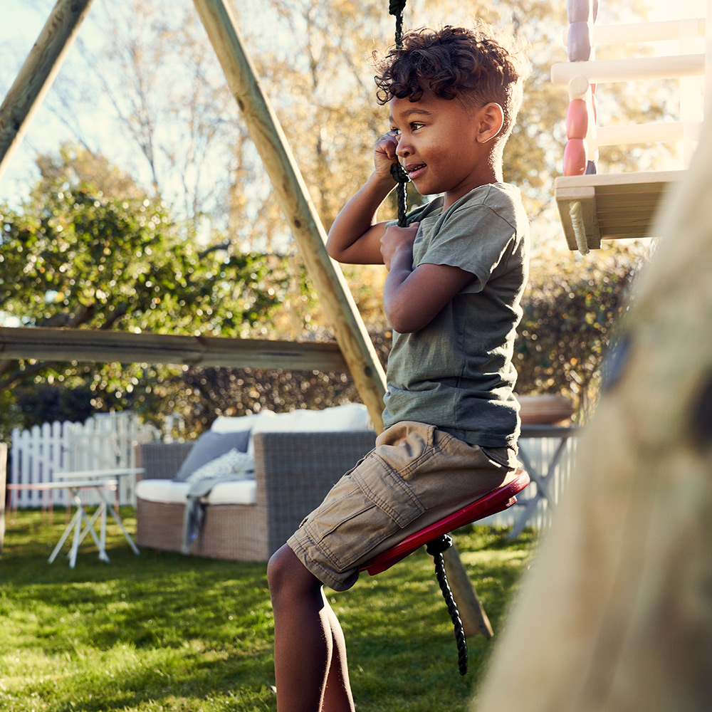 Gunga Nyckelpiga röd/svart 30x30x1,8cm rep=180cm FSC (A)