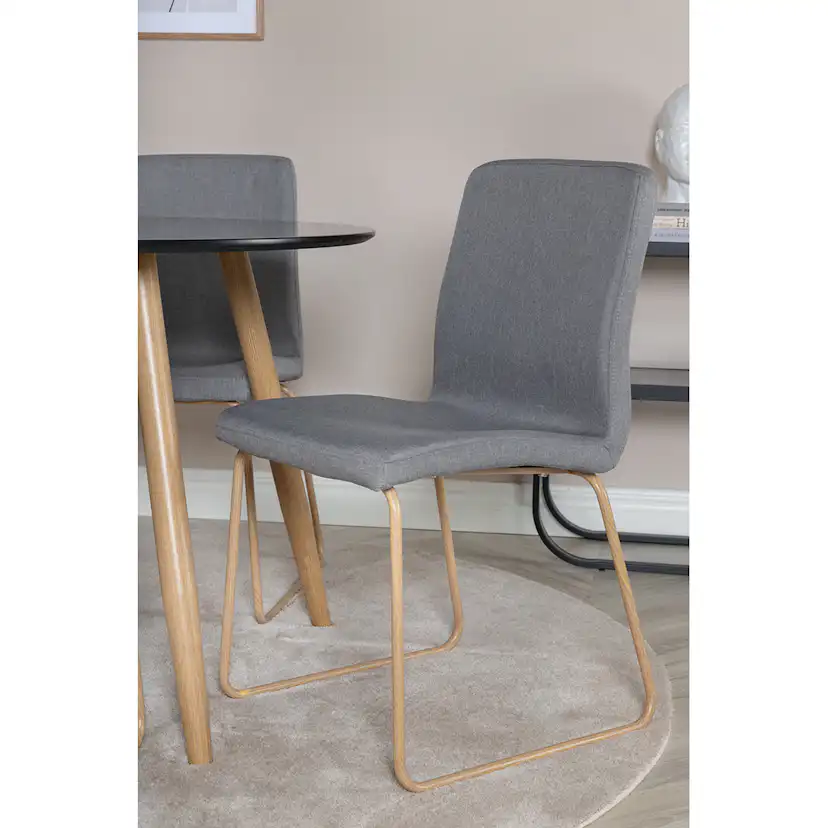 Matgrupp Venture Home Plaza Ø100 cm med 4st Mace Matstolar