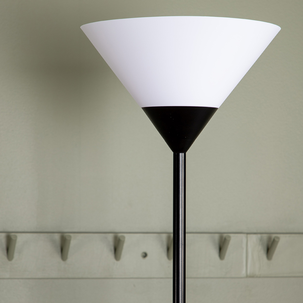 Batang -Floor Lamp - Black/White Svart/Vit