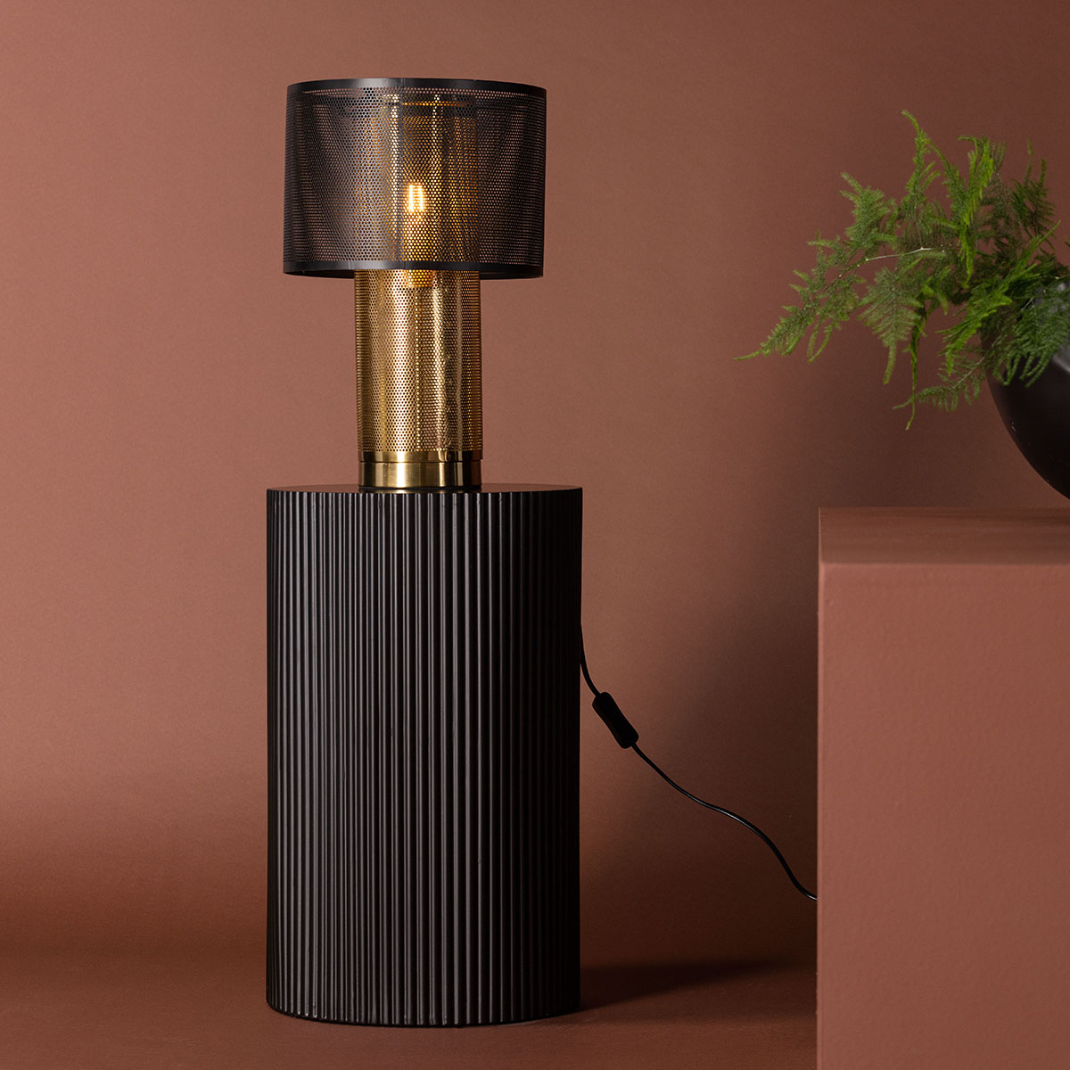 Bordslampa Venture Home Gap