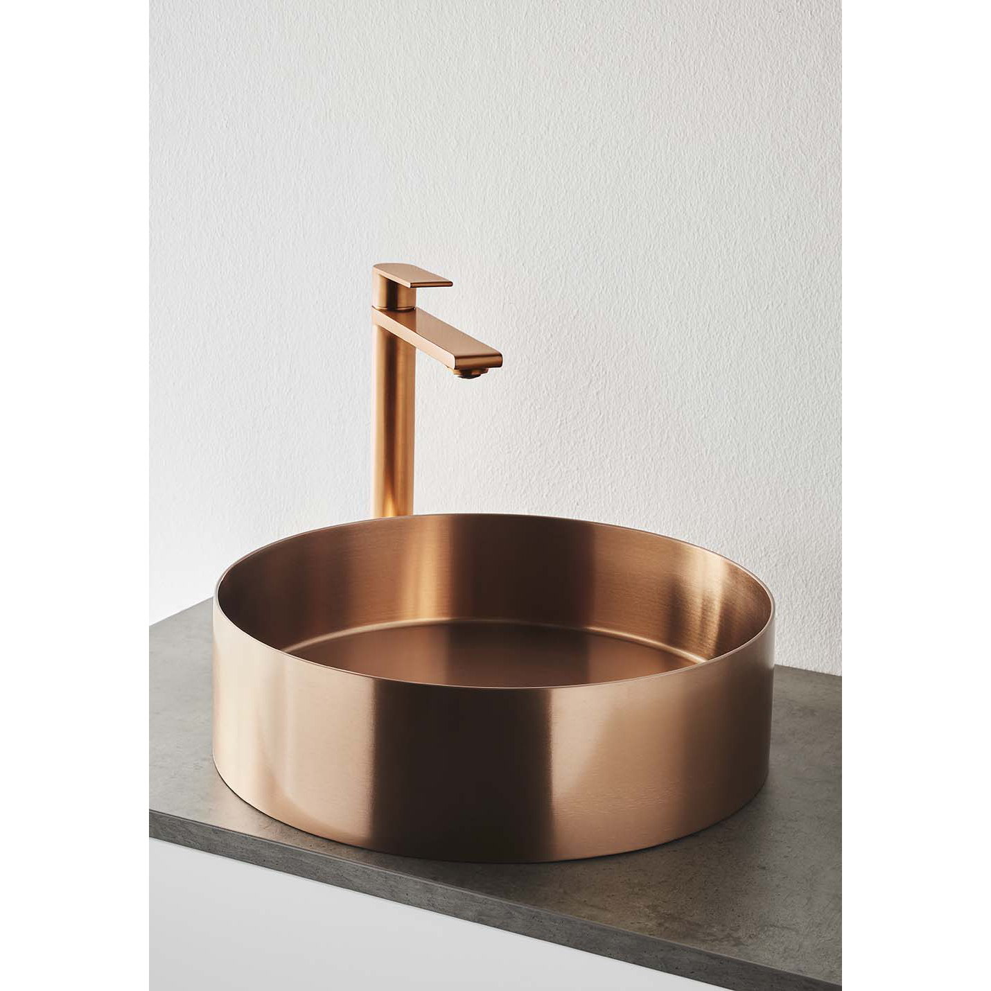 Tvättställ Noro Icon med Tvättställsblandare Neo