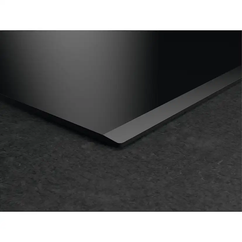 Induktionshäll AEG TI84IS00FB FlexiBridge 6000 - Svart med Hob2Hood och PowerBoost