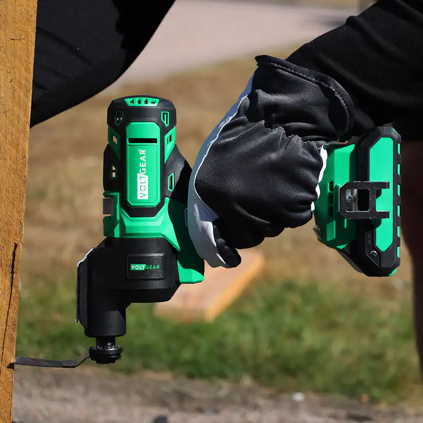 4-I-1 Verktyg Voltgear Plus 20V Med 2Ah Batteri & Laddare