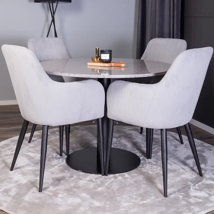 Matgrupp Venture Home Roxanna med 4 Corina Stolar