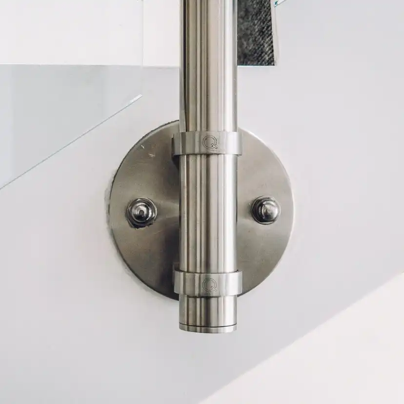 Räckesstolpe Herrljunga Ledstångsfabrik Utanpåliggande Hörn Inomhus Konsol 0551