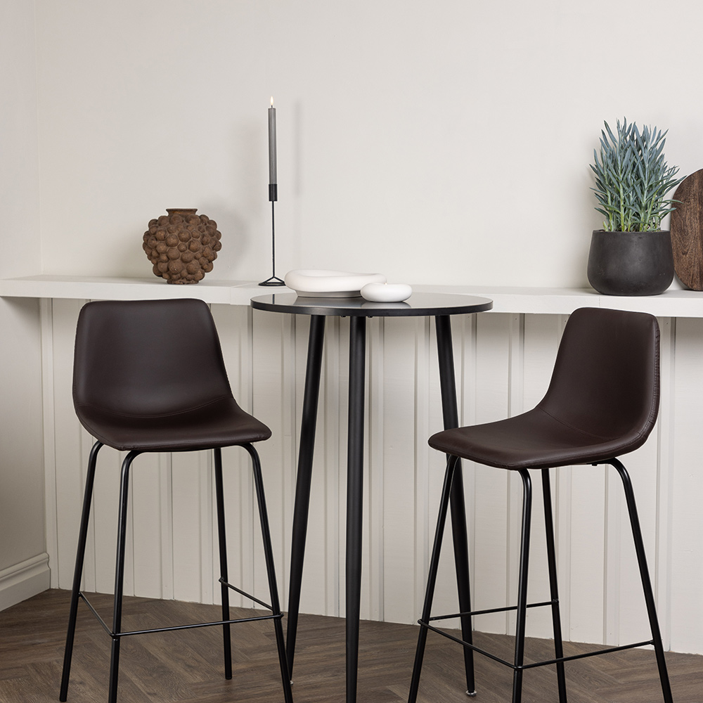 Matgrupp Venture Home Plaza Ø60 cm med 2 st Alexi stolar