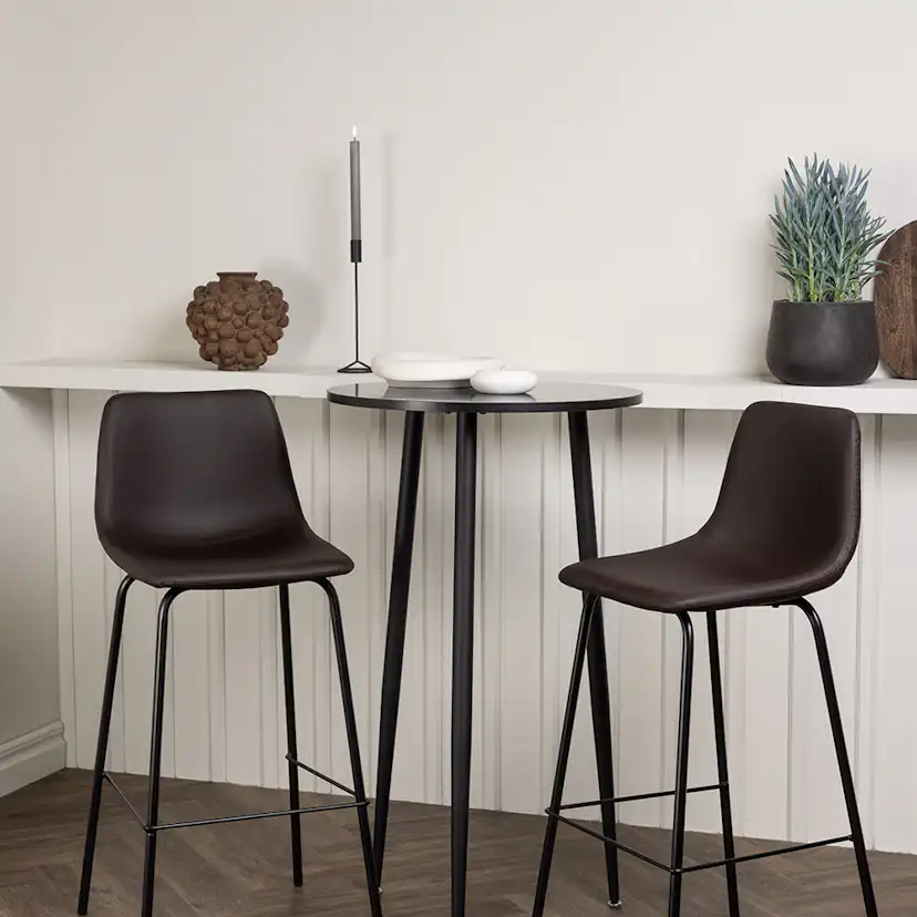 Matgrupp Venture Home Plaza Ø60 cm med 2 st Alexi stolar