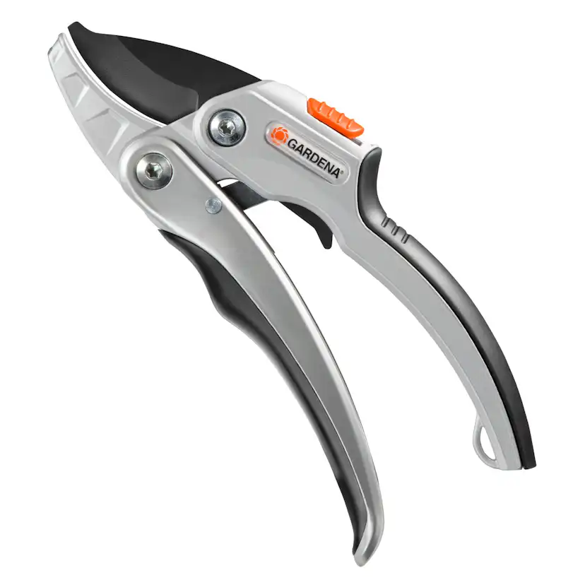 Flerstegssekatör Gardena Comfort SmartCut
