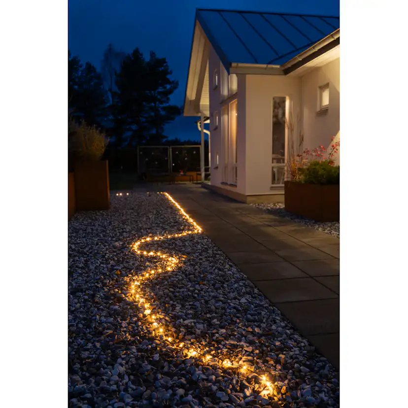Ljusslinga Gnosjö Konstamide ShineLine 20 meter med 200st LED-lampor Amber Utomhus