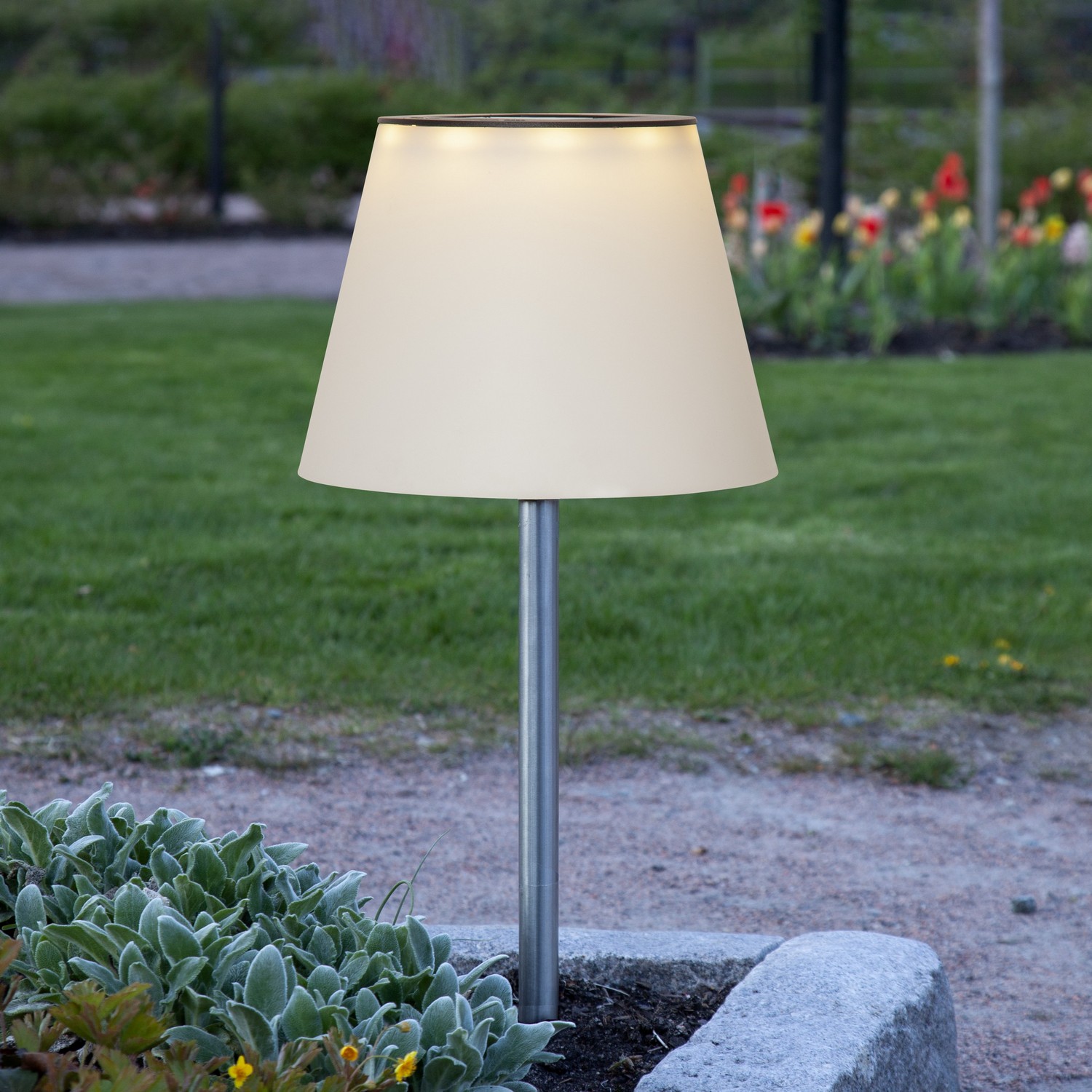 Solcellsdekoration Star Trading Solini Gång Belysn